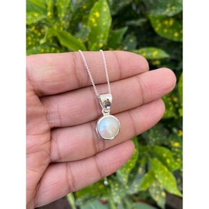Collier en argent 925 avec perle d'eau douce, bijou élégant et luxueux - Product Image 2