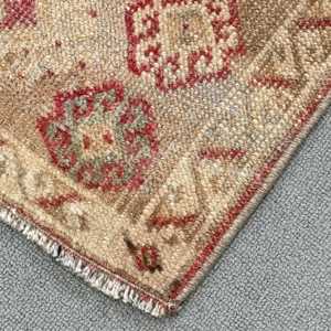 พรมตุรกีขนาดเล็ก 1.6x2.9 ฟุต ลายดอกไม้สีแดงวินเทจ - Product Image 4