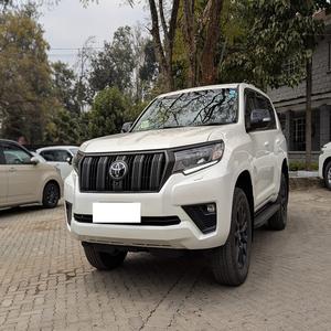 TOYOTA LAND CRUISER PRADO TX-L 2023 USADO, Volante a la Izquierda/Derecha - Product Image 1