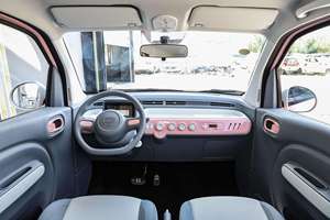 Mini EV HATCHBACK 2025 de Largo Alcance, 222 km de Autonomía, Batería de Litio, Tracción Trasera, Caja de Cambios Automática, Volante a la Izquierda - Product Image 2
