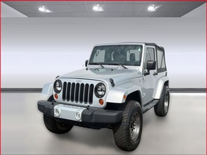 ราคาถูก! รถจี๊ปแรงเลอร์ ซาฮาร่า ปี 2011 ขับเคลื่อน 4 ล้อ 2 ประตู รุ่น 4.X.4 SUV รถส่วนตัว - Product Image 1