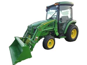 Tracteur utilitaire compact 2022 en bon état, équipement agricole diesel, à vendre en bon état et prêt à rouler - Product Image 2