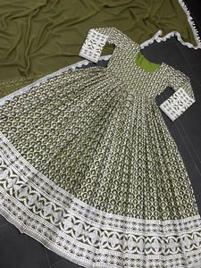 Anarkali ชุดเดรสคอตตอนสำหรับผู้หญิง,ชุดเดรสผ้าฝ้าย Kurtis แบบแฟชั่นใหม่ล่าสุดราคาถูกพร้อมสีด้วยสีเทียนอินเดีย - Product Image 6