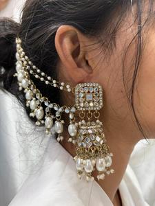 Bridal Kundan Jhumka <b>Earrings</b> with Pearl Chain & Matching Maang Tikka Gold Plated Traditional Jewellery Set - Product Image 5