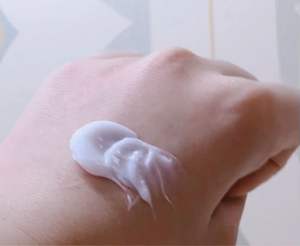 ครีมน้ำนม Reibai Hattomugi - Product Image 2