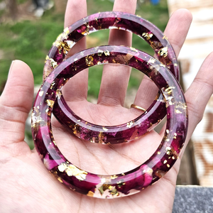 Bracelet jonc en résine épaisse de qualité supérieure, écologique, de style traditionnel, finition brillante, fait à la main, pour femmes, idéal pour les fêtes - Product Image 1