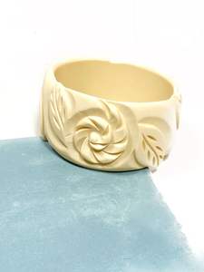 Brazalete con forma de bocadillo de cuerno elegante brazalete de hueso con pulsera de cuerno para venta al por mayor Venta caliente cuerno antiguo joyería de mano - Product Image 6