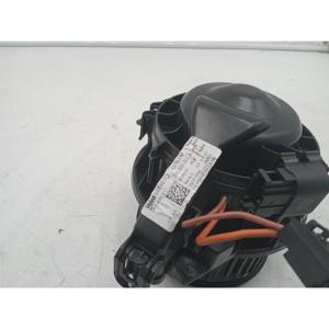 MOTOR DE VENTILACIÓN DE CABINA VOLKSWAGEN T-CROSS SERIE (19>) 2Q1820021A Diésel 1.6 - Product Image 3