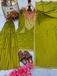 Último diseñador indio pakistaní Top-Sharara colección telas de seda Vichitra pura pesada con bordado lentejuelas codificación trabajo - Product Image 6
