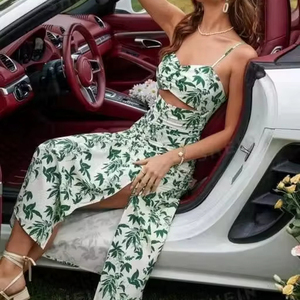 Fait à la main indien 100% coton robe imprimé fleuri élégant femmes fête porter doux élégant personnalisé mariée cadeau de mariage décontracté - Product Image 1