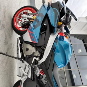 MEJORES PRODUCTOS 2026 Aprilia RS 660 Motocicletas 659cc DOHC de 3 cilindros en línea, 4 válvulas por cilindro, Envío a todo el país - Product Image 1