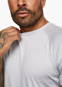 Conjunto informal de moda de verano 2025 para hombre, camisa y pantalones cortos personalizados de alta calidad de 2 piezas, diseño OEM transpirable - Product Image 4