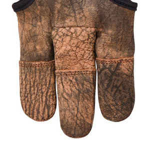 Imra Impex Gants de tir en cuir de buffle bicolore personnalisables Gant de sport de tir à l'arc avec bout des doigts renforcés pour l'extérieur - Product Image 4