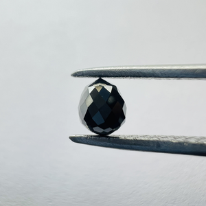 เพชรทรงบริโอเลต ความใส VVS2 คุณภาพการเจียระไนเยี่ยม สำหรับงานสร้างสรรค์เครื่องประดับ โดดเด่นด้วยเหลี่ยมเพชรที่ให้ความเงางามสะท้อนแสงระดับพรีเมียม - Product Image 5