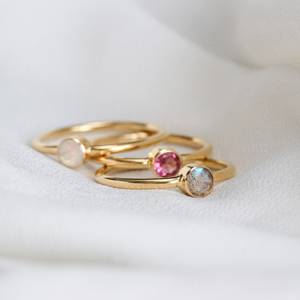 Mayorista de joyería fina Conjunto de bisel de corte redondo Piedra lunar Piedra preciosa Anillos de boda de lujo para mujeres Hecho en plata esterlina - Product Image 3