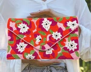 Pochette de taille brodée florale pour un usage quotidien - Product Image 6