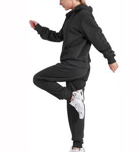 ชุดวอร์มผ้าฟลีซคุณภาพสูงสำหรับผู้ชายไซส์ใหญ่พิเศษ ทรงปกติ สวมใส่สบาย ระบายอากาศได้ดี เหมาะสำหรับฤดูหนาว พร้อมรับสกรีนโลโก้ - Product Image 5