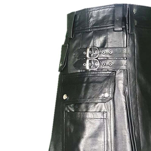 Faldas escocesas de cuero negro de piel de vaca para hombre, ropa gótica informal al por mayor de Sialkot Pakistan - Product Image 4