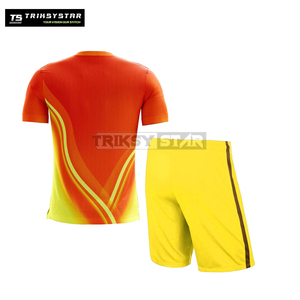 Conjunto de Uniforme de Fútbol Personalizado con Estampado, Camiseta y Pantalones Cortos en Degradado Naranja y Amarillo para Hombre, Ropa Deportiva Transpirable de Secado Rápido para Entrenamiento en Equipo - Product Image 2