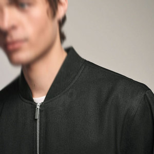Chaqueta Bomber de Invierno para Hombre, Diseño Moderno, 100% Poliéster, con Logotipo Frontal, Capucha, Impermeable, Venta al Por Mayor para Adultos - Product Image 3