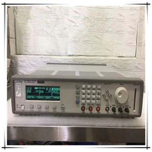 Source et générateur de signaux pulsés de style ondulatoire Agilent 81130A 400 MHz d'occasion, fabrication américaine - Product Image 2