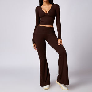 En stock Ensembles de yoga pour femmes 2 pièces Outwork Sports Wear Hauts de yoga à col en V avec leggings pour l'automne - Product Image 4