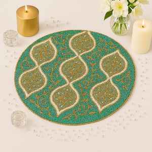 Set de table perlé fait main, sous-plat de luxe, décoration de table pour les fêtes, pièce unique, antidérapant, durable, design personnalisable, cadeau de pendaison de crémaillère - Product Image 1