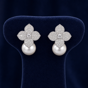 Pendientes colgantes vintage con diseño floral de trébol de cuatro hojas, pavé de cristal y perlas sintéticas E022. Muestra disponible USD4.4 - Product Image 3