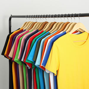 Camiseta personalizada unisex de poliéster grueso, con estampado serigráfico, bordado, sublimación, lisa, para hombre. - Product Image 1