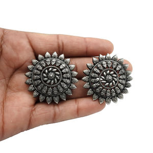 ดูวินเทจ 925 เงินสเตอร์ลิงออกซิไดซ์ Artisan ดูต่างหูชาติพันธุ์ล่าสุดการออกแบบอินเทรนด์เครื่องประดับทําด้วยมือขายส่งซัพพลายเออร์ - Product Image 4