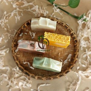 Bán Buôn Tốt Nhất Tắm Xà Phòng Cho Khách Sạn Nhà Biểu Tượng Tùy Chỉnh Handmade Cơ Bản Dừa Xà Phòng Với Thảo Mộc - Product Image 6