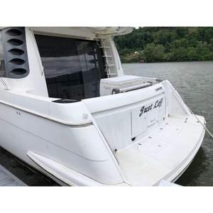 Bateau de croisière de luxe classique Carver Voyager Pilothouse 530 de 1998, moteur Cummins double, utilisé - Product Image 2