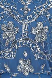 Robe de mariée de maternité élégante à volants, style années 1920, en blanc platine, avec des détails ornés, style Gatsby, Miss Fisher - Product Image 2