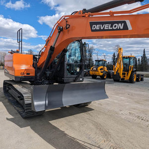 รถขุดตีนตะขาบ Doosan DX140LC-3 ขนาด 14 ตัน สำหรับงานหนัก ผลิตในเกาหลี ขายส่งจากโรงงาน พร้อมระบบไฮดรอลิกแท้ - Product Image 1