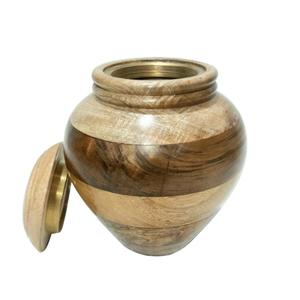 Memorial Keepsake <b>Wooden</b> Cremation <b>Urns</b> Walnut Finishing Cremation <b>Urns</b> Hand Carving <b>Urn</b> Adult Human Body <b>Ashes</b> Cremation <b>Urns</b> - Product Image 3