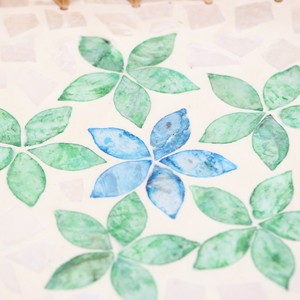 Bandeja de Servicio Rectangular de Nácar Sostenible con Ratán, Diseño Floral Verde, Venta al por Mayor para Cocina, Restaurante y Cafetería - Product Image 5