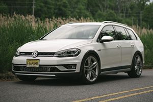 Volkswagen Golf Alltrack S d'occasion en excellent état, modèle 2019 - Product Image 3