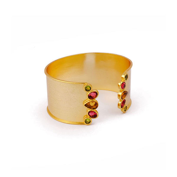 เพอริโดทควอตซ์สีชมพู