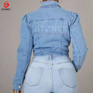 Chaquetas clásicas informales recortadas de mezclilla para mujer con cuello único, Chaqueta vaquera azul lavada con bolsillos abotonados para mujer - Product Image 4