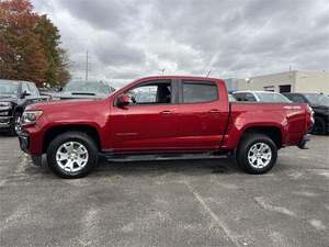 CLEAN 2021 Chevrolet Colorado LT Crew Cab 4WD Direction gauche - Product Image 5