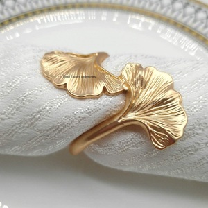 Ginkgo Feuille Design Laiton Or Ronds De Serviette Pour Mariage Dîner Maison Réchauffement Décor À La Main Porte-Serviettes - Product Image 1