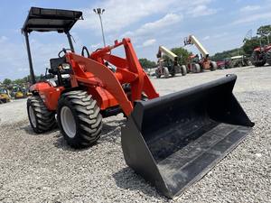 Chargeur sur pneus Kubota R520S 2009-Chargeur compact de 2.5 tonnes avec moteur diesel de 49 CV - Product Image 4