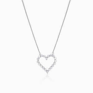 Magnifique collier pour femme en argent avec pendentif cœur, cadeau classique au design élégant et raffiné - Product Image 1