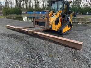 Chargeuse-pelleteuse compacte sur chenilles JCB 1CXT Premium |   Mini-chargeuse-pelleteuse d'origine pour la construction et l'exportation - Product Image 4