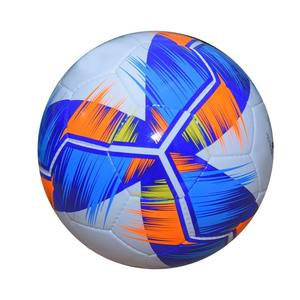 Ballon d'entraînement de football de nouveau style à des fins d'entraînement avec un design personnalisé et un logo personnalisé par Next Tech Industries - Product Image 2