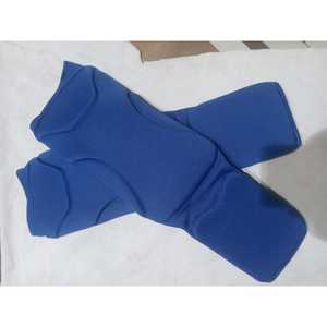 Comfortable Soccer Protective Shin in Step Custom Cotton Polyester Shin Guard OEM Logo Design Elasticated Shin Step Hot Selling - Product Image 2