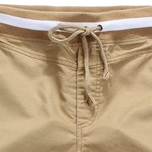 Shorts de course de gymnastique d'été pour hommes élégants Logo en relief 3D High Street Sport Biker Shorts à vendre Motif solide brodé - Product Image 2