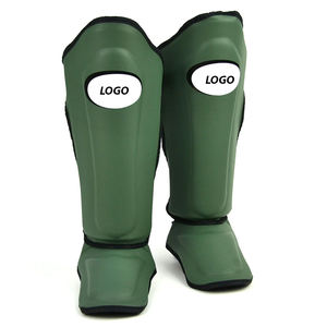 Espinilleras Personalizadas con Diseño a Medida, Alta Calidad, Todos los Tamaños o Colores con tu Logotipo - Product Image 2