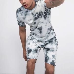 Conjunto de ropa de sublimación de verano Camiseta y pantalones cortos de algodón ligero para hombres de dos piezas para uso diario - Product Image 6