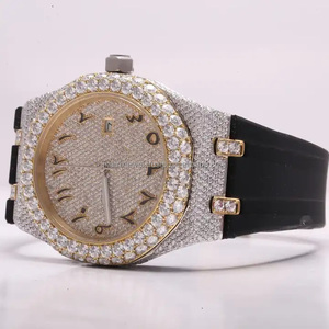 Montre-bracelet exclusive en acier inoxydable avec diamant Moissanite entièrement glacée pour hommes avec un nouveau motif fantaisie - Product Image 4